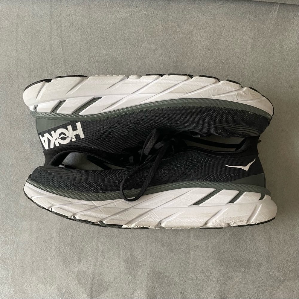 Women's HOKA Clifton | 9.5